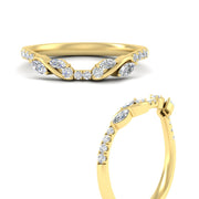 Curved Vine Women Wedding Band